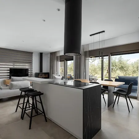 Porto Cali Villa