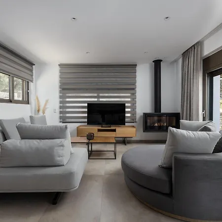 Porto Cali Villa